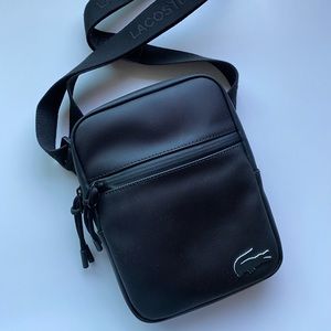 Lacoste vertical slim bag